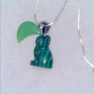 Hippie Lucky 🍀 Faux Malachite Cat 🐈‍⬛  and moon 🌙 Silver 16” Neck…